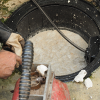 Cleaning grease trap
