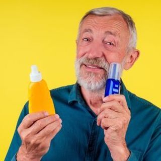Which Type of Hand Sanitiser Is Better for NZ Workplaces: Alcohol-Based or Alcohol-Free?